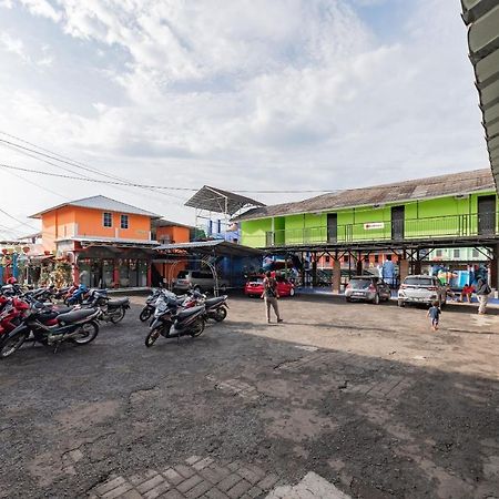 Reddoorz Resort Syariah @ Jaya Tirta Abadi Purwakarta Exteriör bild